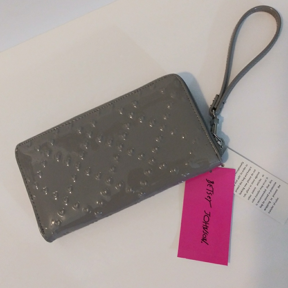 NWT BETSEY JOHNSON ZIP AROUND WALLET WRISTLET CASE - Picture 5 of 5